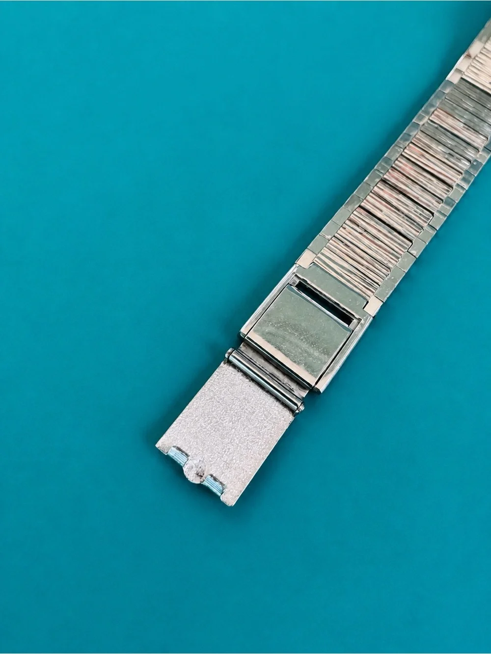 Vintage Grand Prix 17-Jewel Mechanical Ladies Cocktail Watch